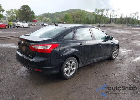 2014 Ford Focus Se z USA, uszkodzony, nr VIN 1FADP3F29EL292802